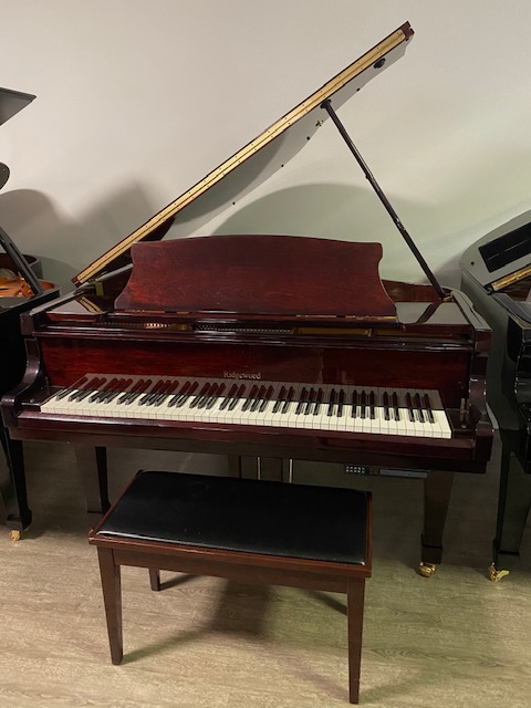 Used mini grand piano hotsell